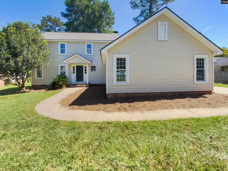 217 Woodwinds Drive