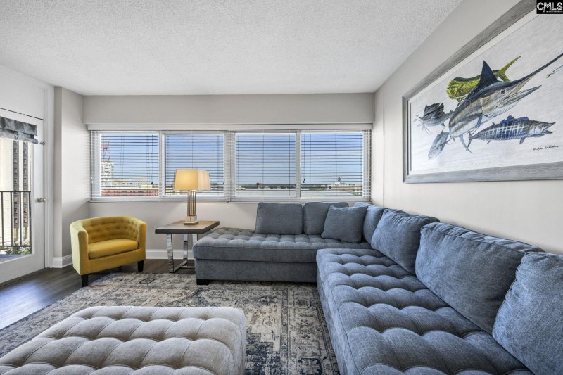 Property image 2 of 1520 Senate Street 91 in Senate Plaza, Columbia, SC 29201