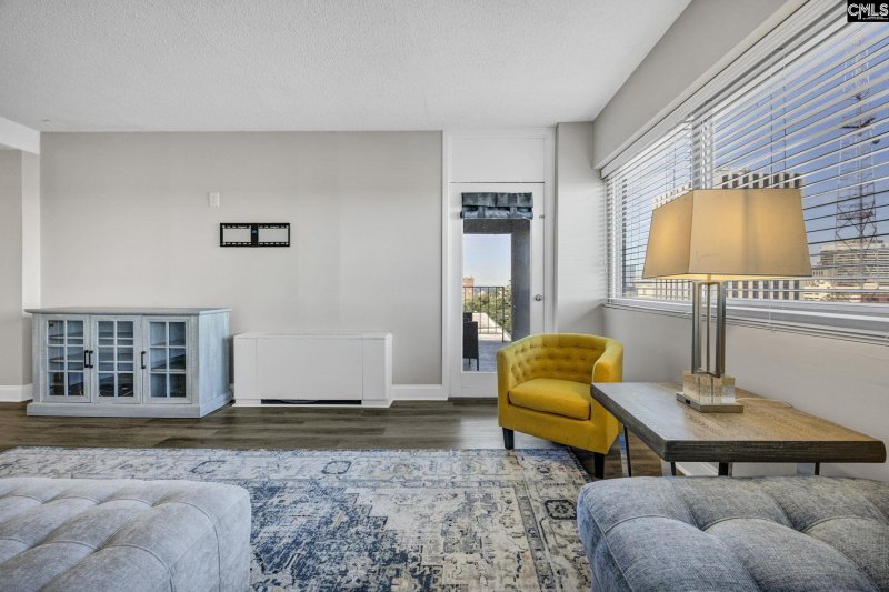 Property image 4 of 1520 Senate Street 91 in Senate Plaza, Columbia, SC 29201