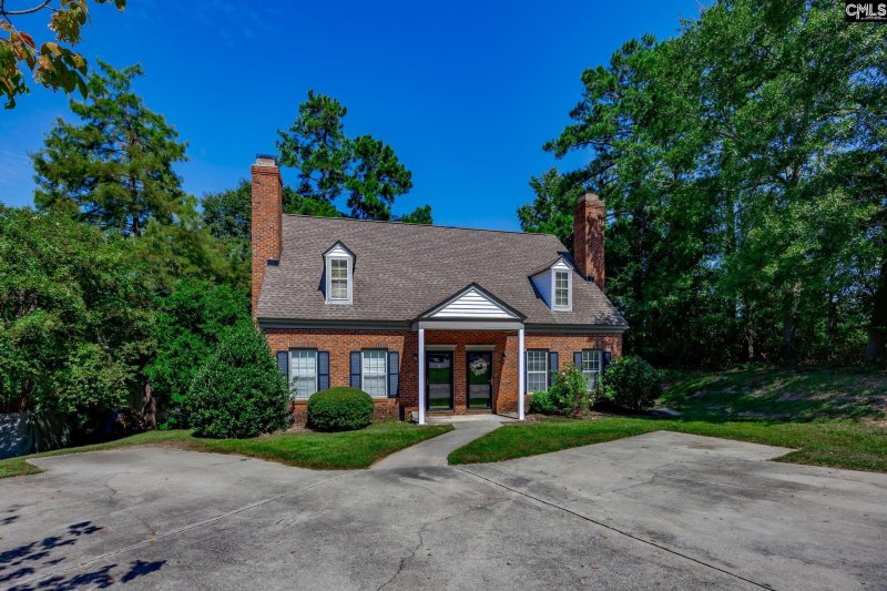 Lexington Commons, West Columbia Community