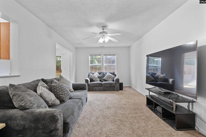 Property image 2 of 148 Cottage Lake Way in East Lake, Columbia, SC 29209