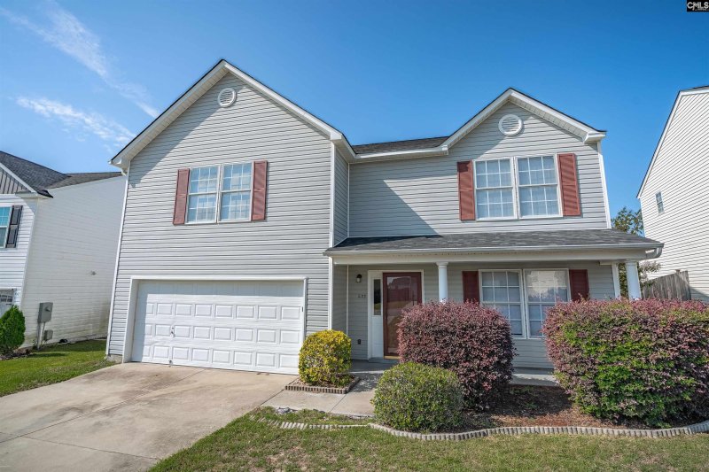 Property image 2 of 233 Fox Grove Circle in Fox Run, Columbia, SC 29229