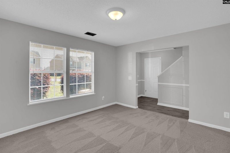 Property image 5 of 233 Fox Grove Circle in Fox Run, Columbia, SC 29229