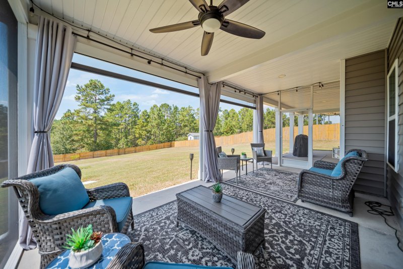 Property image 3 of 915 Bannockburn Drive in Bluefield West, Lexington, SC 29073