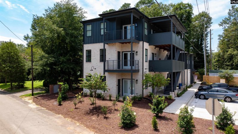 Property image 4 of 2218 Rosewood Drive in Rosewood, Columbia, SC 29205