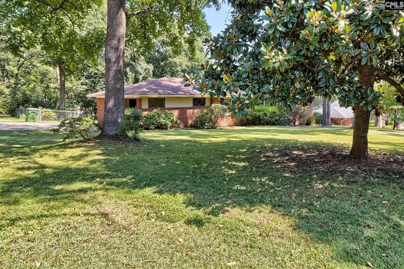 Property image 4 of 1701 Omarest Drive in Riverside Forest, Columbia, SC 29210