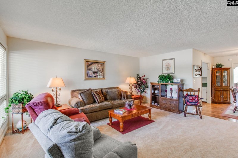 Property image 5 of 1624 Overhill Road in Woodfield Park, Columbia, SC 29223-3621