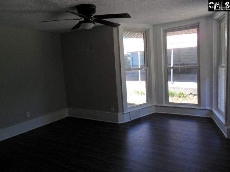 Property image 4 of 1241 Johnson Avenue B in Belleview Place, Columbia, SC 29203