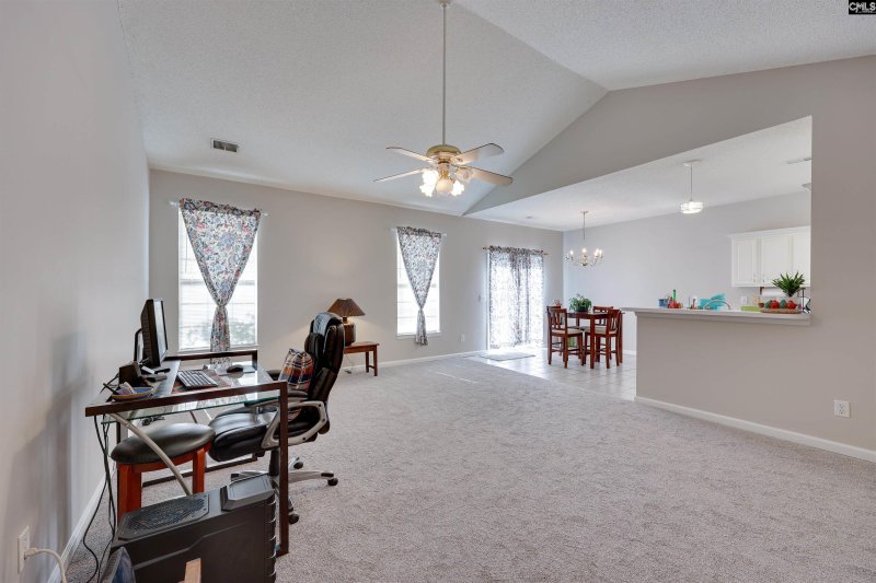 Property image 5 of 807 Neighbor Lane in Maple Spring Farm, Lexington, SC 29072