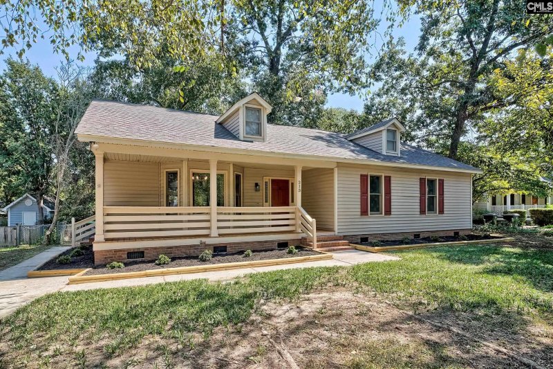 213 Mansfield Circle