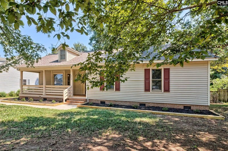 Property image 3 of 213 Mansfield Circle in Brighton Forest, Lexington, SC 29073