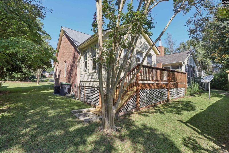 Property image 3 of 1906 Pine Lake Drive in Quail Creek, West Columbia, SC 29169-3414