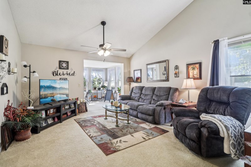 Property image 5 of 1906 Pine Lake Drive in Quail Creek, West Columbia, SC 29169-3414