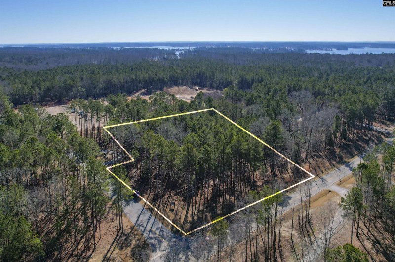 Property image 4 of 216 Hollands Landing Road in Stewart Landing, Prosperity, SC 29127