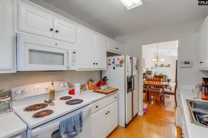 Property image 3 of 120 Bennock Mill Court in Waverly Place, Lexington, SC 29072