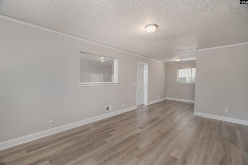 Property image 3 of 7128 Sprott Street in Trenholm Acres, Columbia, SC 29223