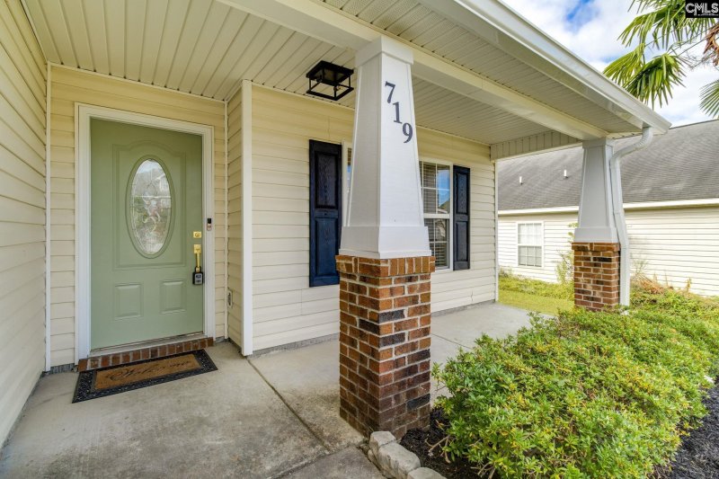 Property image 4 of 719 Applegate Lane in Chandler Hall, Columbia, SC 29209