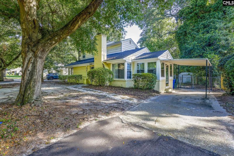 Property image 5 of 812 S Ott Road in Rosewood, Columbia, SC 29205