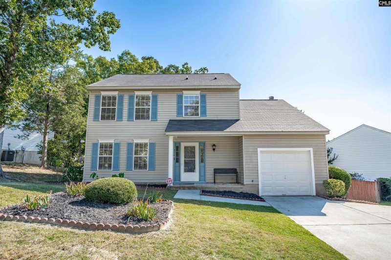 Property image 2 of 110 Old Hall Road in Heatherstone, Irmo, SC 29063