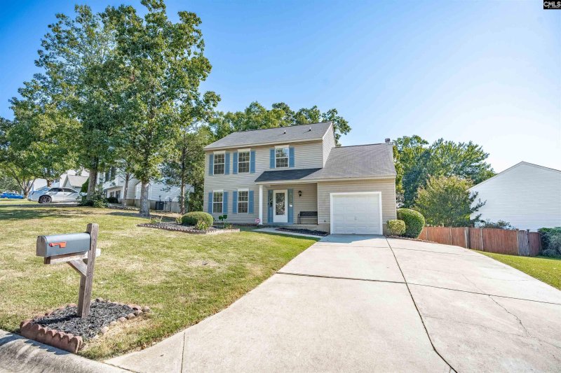 Property image 3 of 110 Old Hall Road in Heatherstone, Irmo, SC 29063