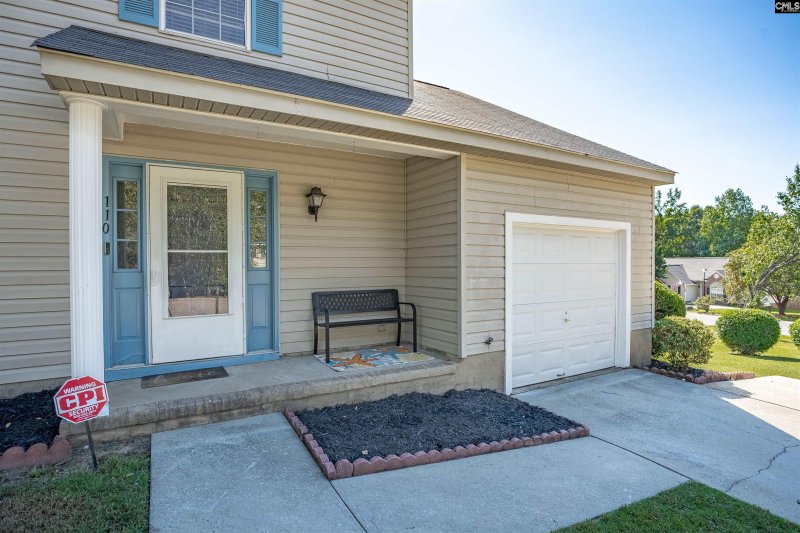 Property image 4 of 110 Old Hall Road in Heatherstone, Irmo, SC 29063