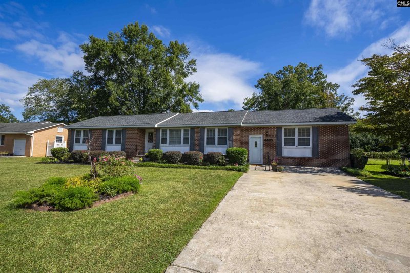 Property image 2 of 6603 Christie Road in Olde Woodlands, Columbia, SC 29209