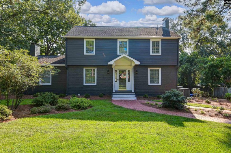 Hampton Terrace, Columbia Community