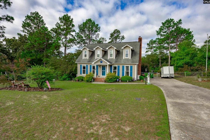Property image 3 of 5 Briarcliffe Court W in Briarcliffe Estates, Elgin, SC 29045