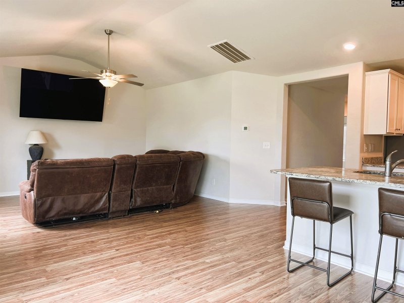 Property image 5 of 1406 Native Garden Road in Finlay Farms, Gilbert, SC 29054