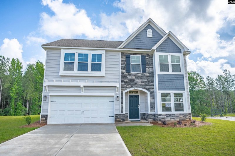 Property image 3 of 216 Caballeros Trail in Rolling Hills, Prosperity, SC 29127