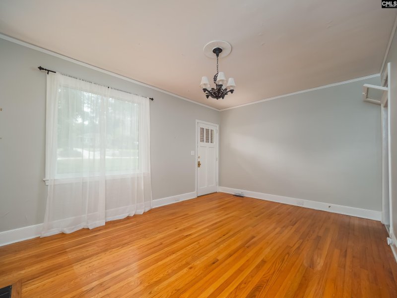 Property image 2 of 3047 Forest Drive in Forest Hills, Columbia, SC 29205