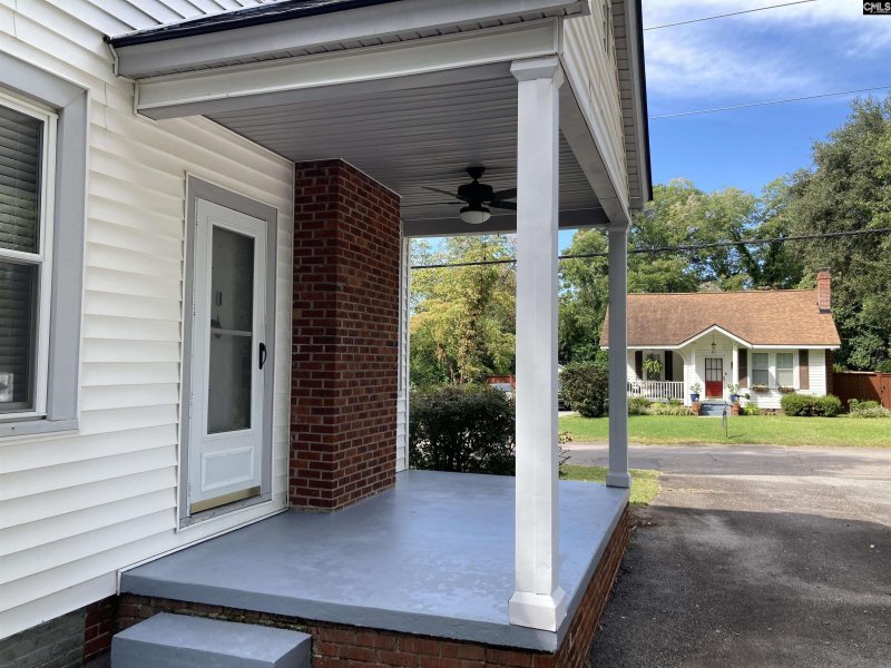 Property image 2 of 612 S Woodrow Street in Rosewood, Columbia, SC 29205