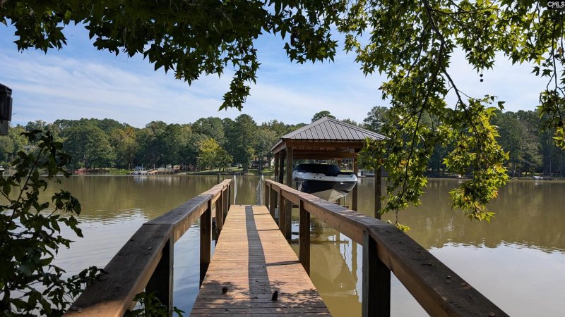 Property image 2 of 2557 Great North Road in Lake Wateree, Winnsboro, SC 29180-0000