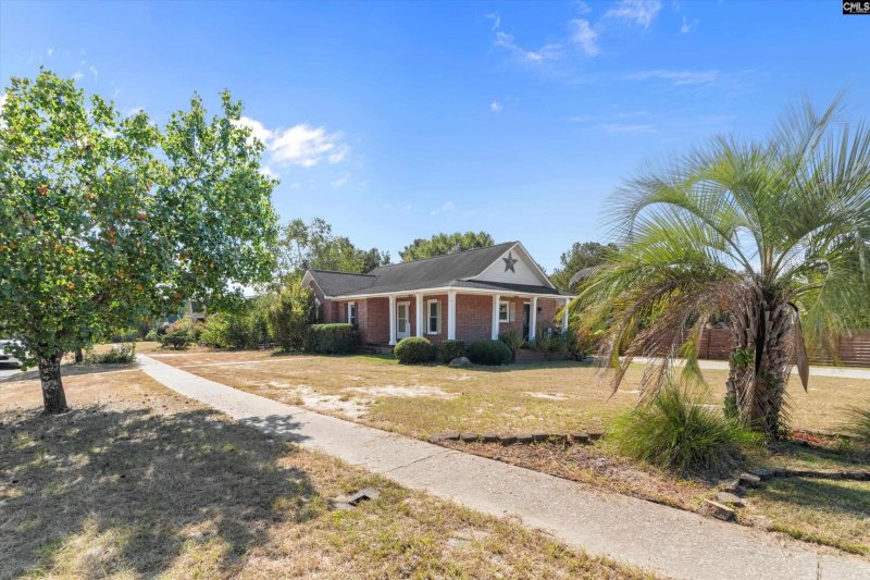 Property image 3 of 138 Cornerstone Lane in Cornerstone, Lexington, SC 29073