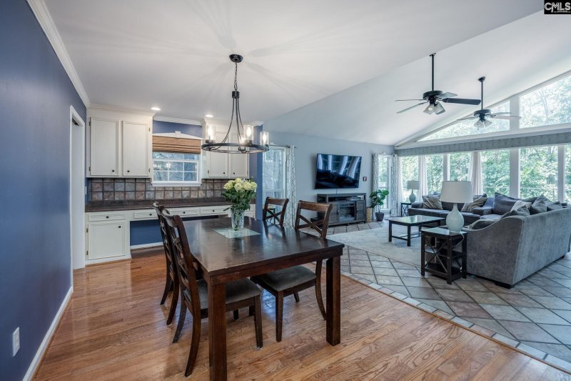 Property image 5 of 513 Winding Way in Cedar Grove, Columbia, SC 29212