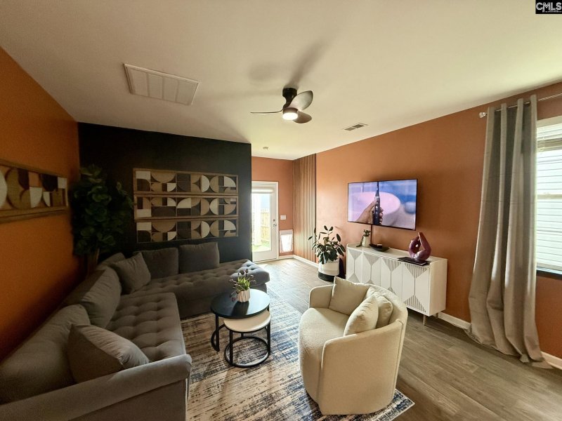 Property image 2 of 125 Hunters Branch Drive in Hunters Branch, Hopkins, SC 29061