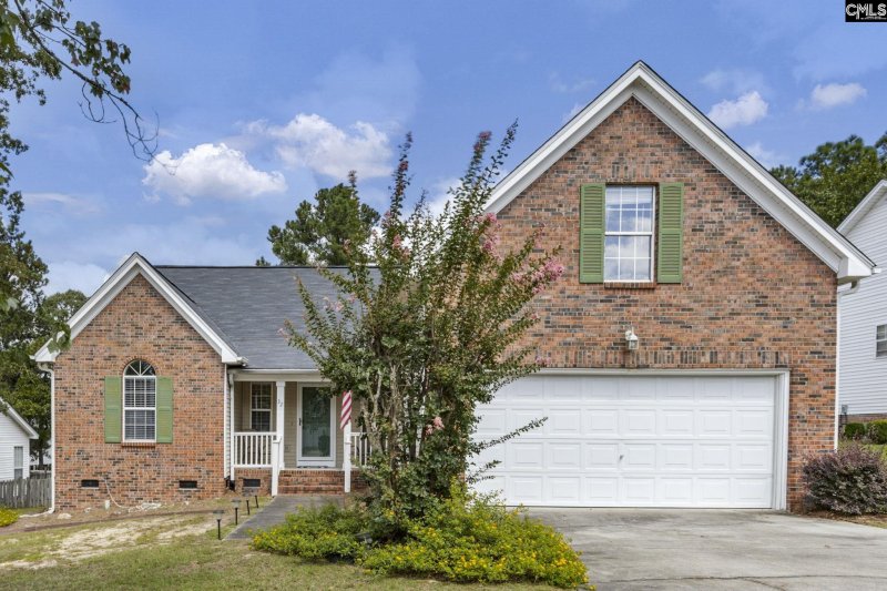 32 Carriage Oaks Court