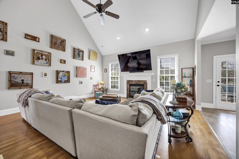 Property image 5 of 116 Inverness Drive in Muirfield, Lexington, SC 29072