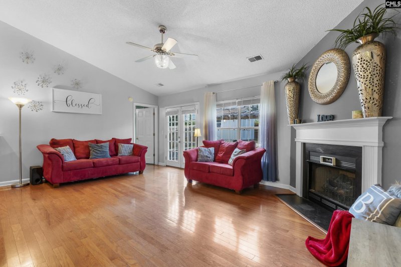 Property image 2 of 307 Kendrick Road in Southwood, Columbia, SC 29229