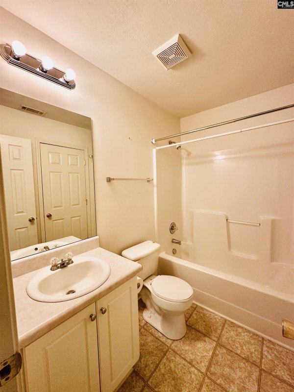 Property image 3 of 107 Larkspur Lane in Elders Pond, Columbia, SC 29229