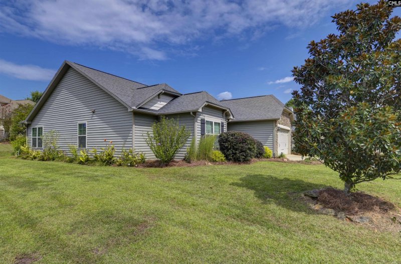 Property image 3 of 426 Crawley Lane in Westcott Ridge, Chapin, SC 29036