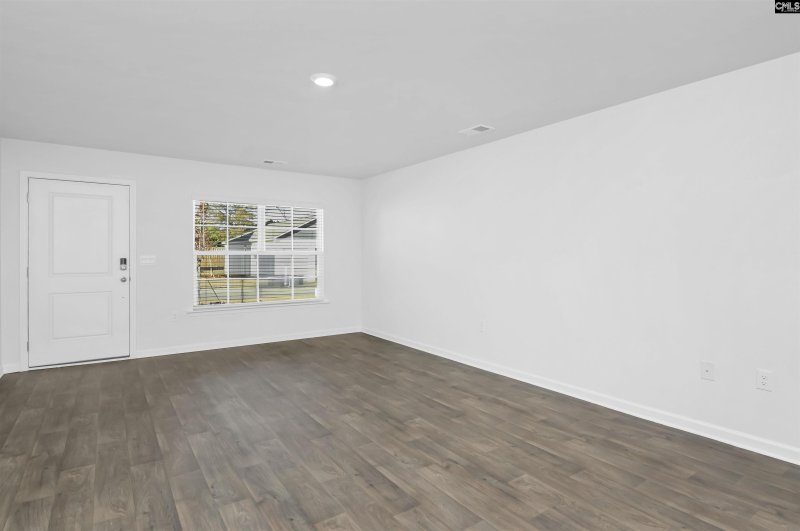 Property image 4 of 590 Edgetree Drive in Hunters Branch, Hopkins, SC 29061