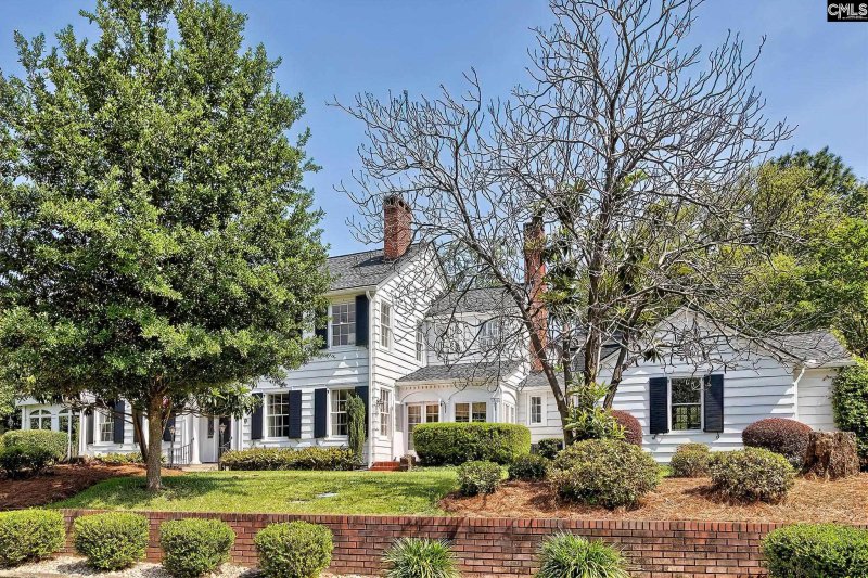 Property image 3 of 2600 Stratford Road in Forest Hills, Columbia, SC 29204