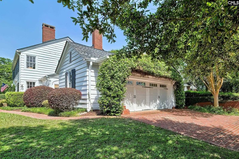 Property image 4 of 2600 Stratford Road in Forest Hills, Columbia, SC 29204