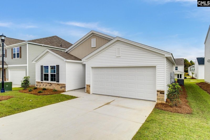 Property image 2 of 734 Clementine Run in Winston Point, Gilbert, SC 29054