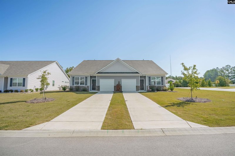 Property image 2 of 10b Edgebrook Drive in Willow Commons, Lugoff, SC 29078