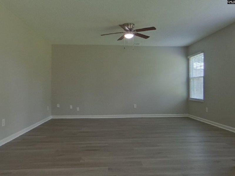 Property image 3 of 113 Fox Grove Circle in Fox Run, Columbia, SC 29229