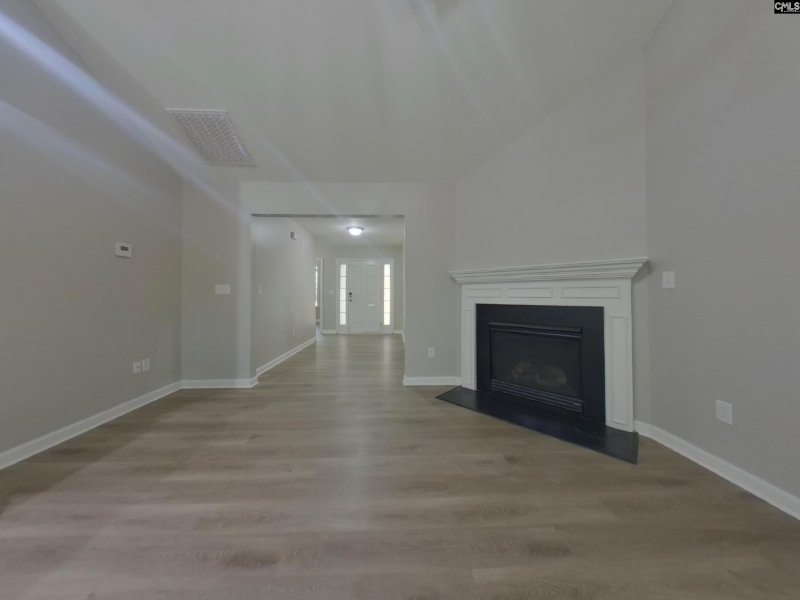 Property image 3 of 214 Silverwood Trail in Lake Carolina-sandy Glen, Columbia, SC 29229