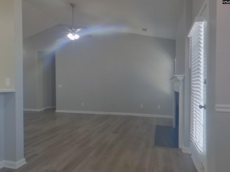 Property image 3 of 111 Glendevon Way in Highlands, Columbia, SC 29229