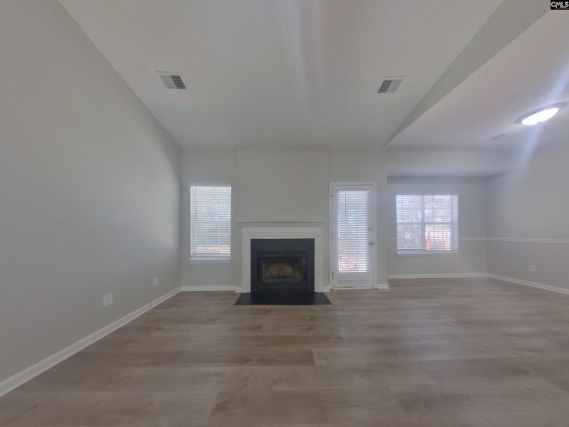 Property image 4 of 111 Glendevon Way in Highlands, Columbia, SC 29229